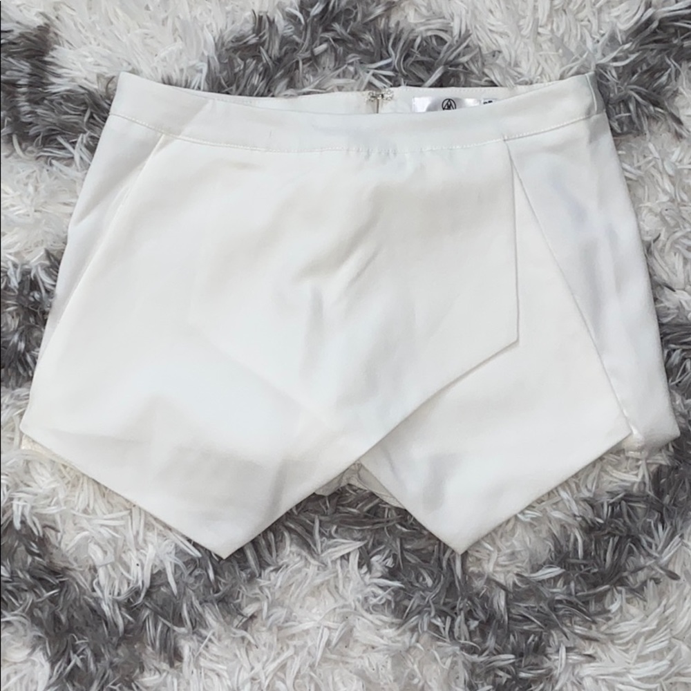 missguided white envelope skort